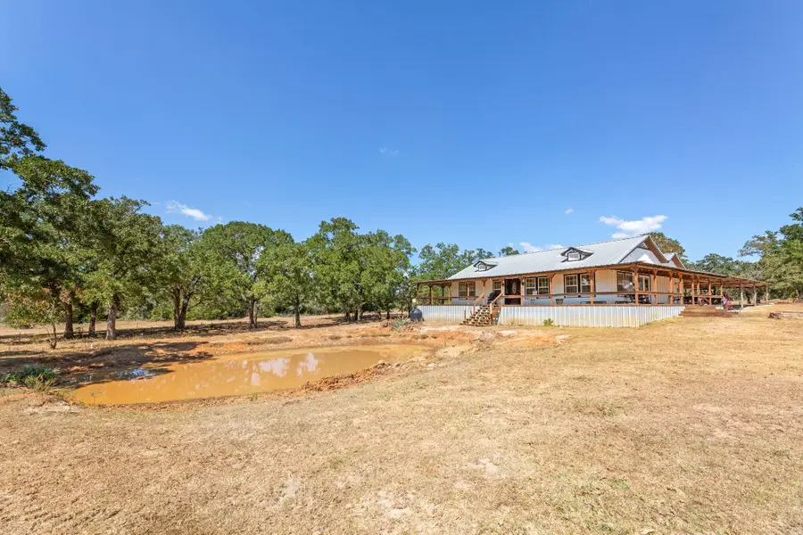 274 Old Potato Rd, Paige, TX 78659 - #2