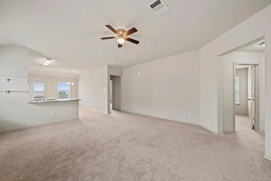 172 Lake Gln, San Marcos, TX 78666 - #2