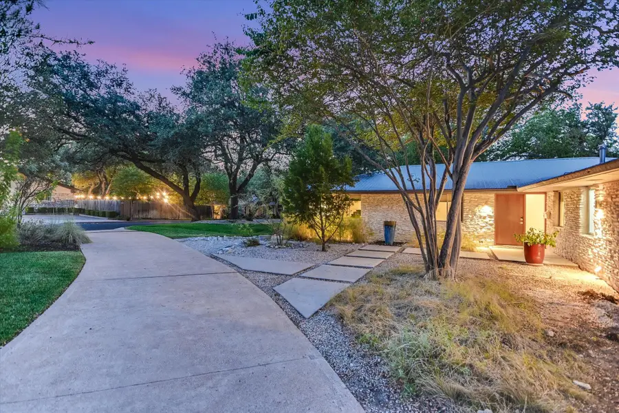 7101 Sungate Dr, Austin, TX 78731 - #2