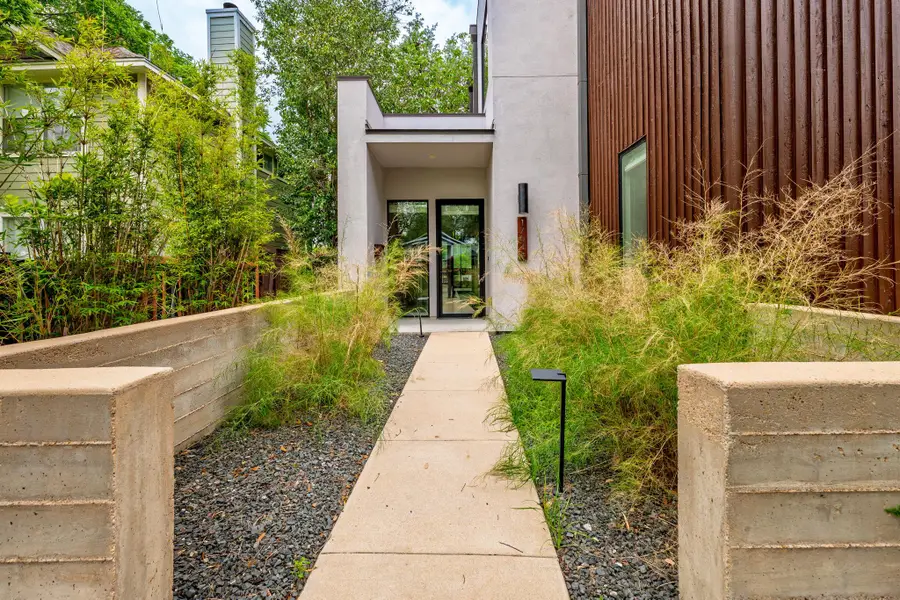 1704 S 5th St #B, Austin, TX 78704 - #3