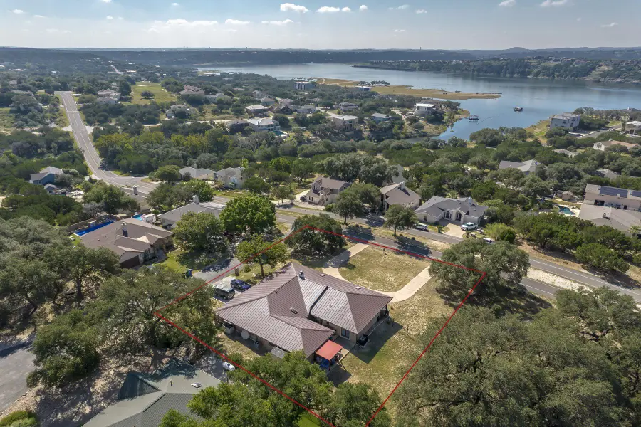 20632 Highland Lake Dr, Lago Vista, TX 78645 - Image #3