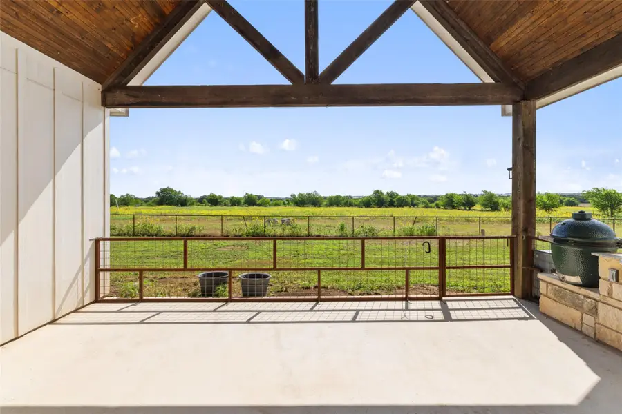 1652 County Road 307, Jarrell, TX 76537 - Image #3
