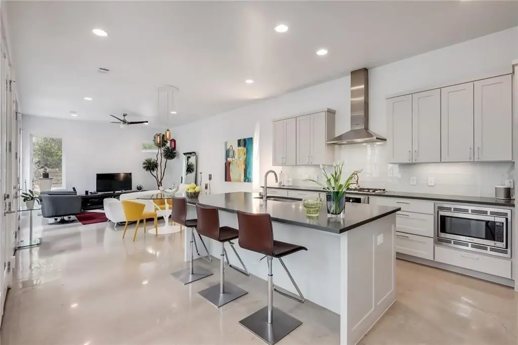 708 W Milton St #A, Austin, TX 78704 - #1