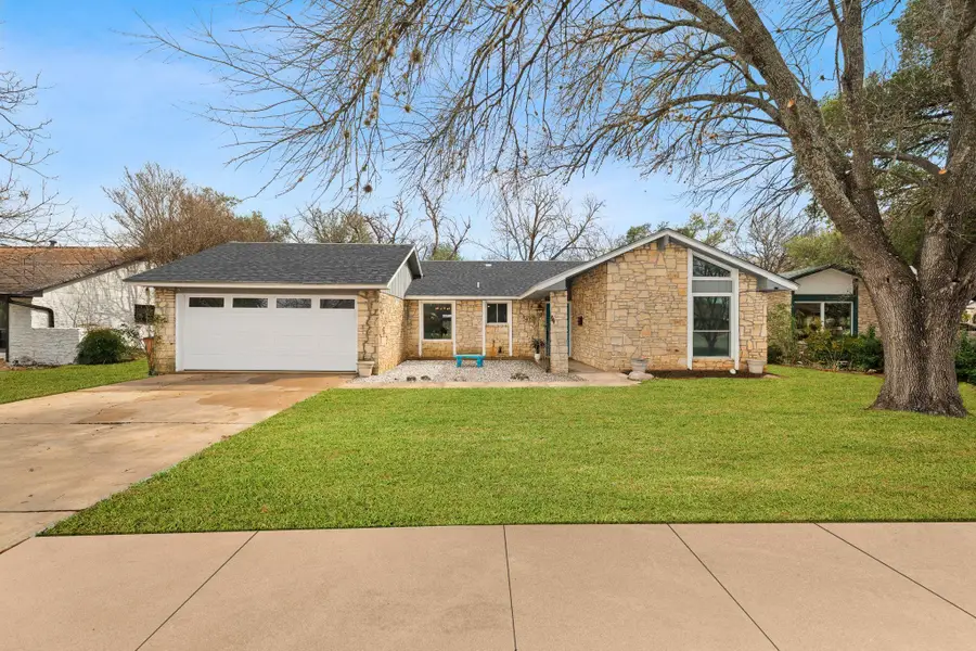5405 Hunters Gln, Austin, TX 78745 - Image #2