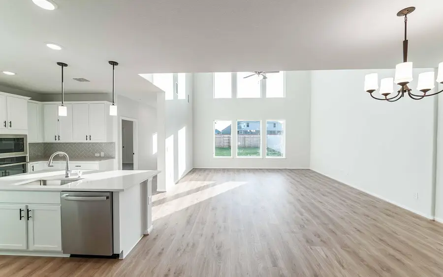 332 Hollister Dr, Liberty Hill, TX 78642 - Image #3