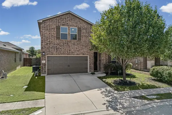 1516 William Bee Dr, Leander, TX 78641