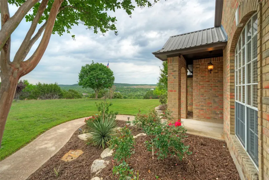 511 Chaneys Xing, Bertram, TX 78605 - #3