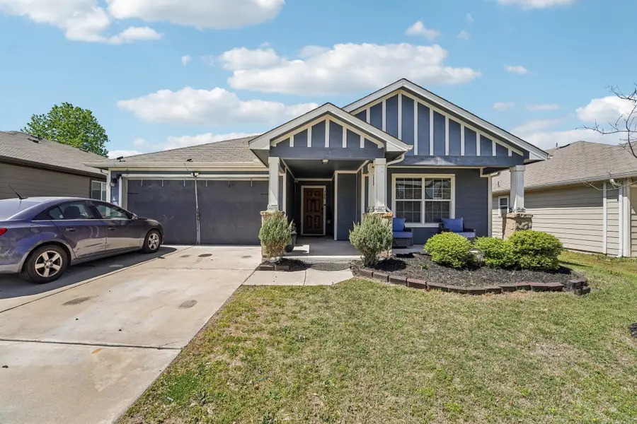 308 Nueces River Trl, Hutto, TX 78634 - #2