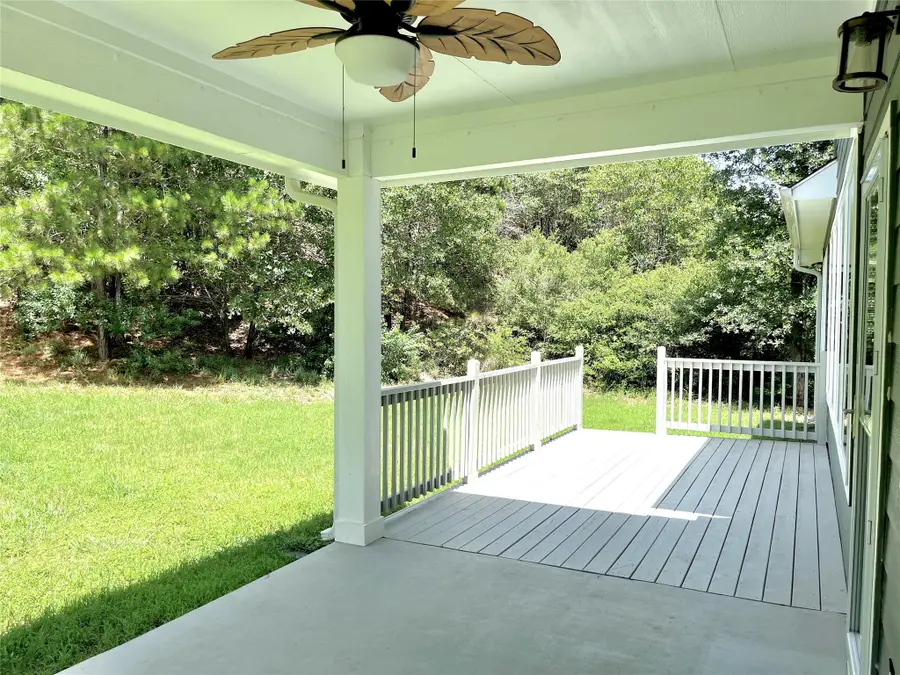 108 W Keamuku Ct, Bastrop, TX 78602 - Image #2