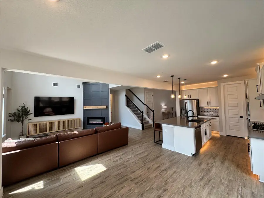 195 Grand Canyon Way, Kyle, TX 78640 - Image #2