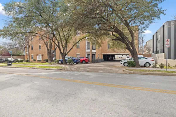 203 E 31st St #308, Austin, TX 78705