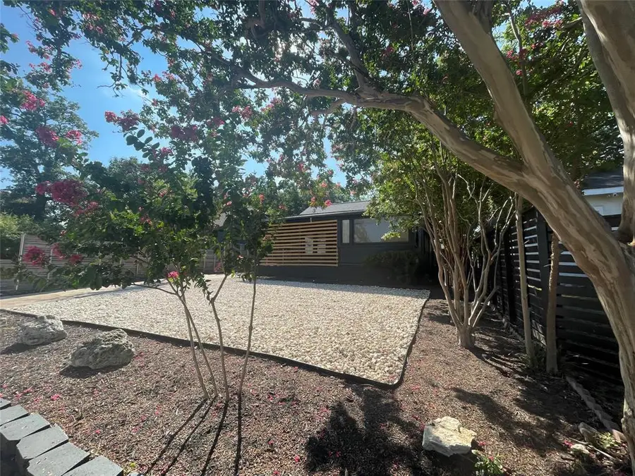 1403 Newfield Ln, Austin, TX 78703 - #3