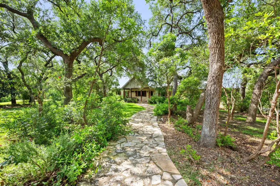 121 Water Park Rd, Wimberley, TX 78676 - #3