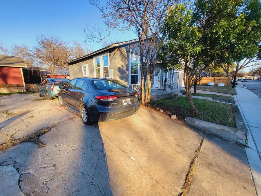 6404 Ponca St St #B, Austin, TX 78741 - #2