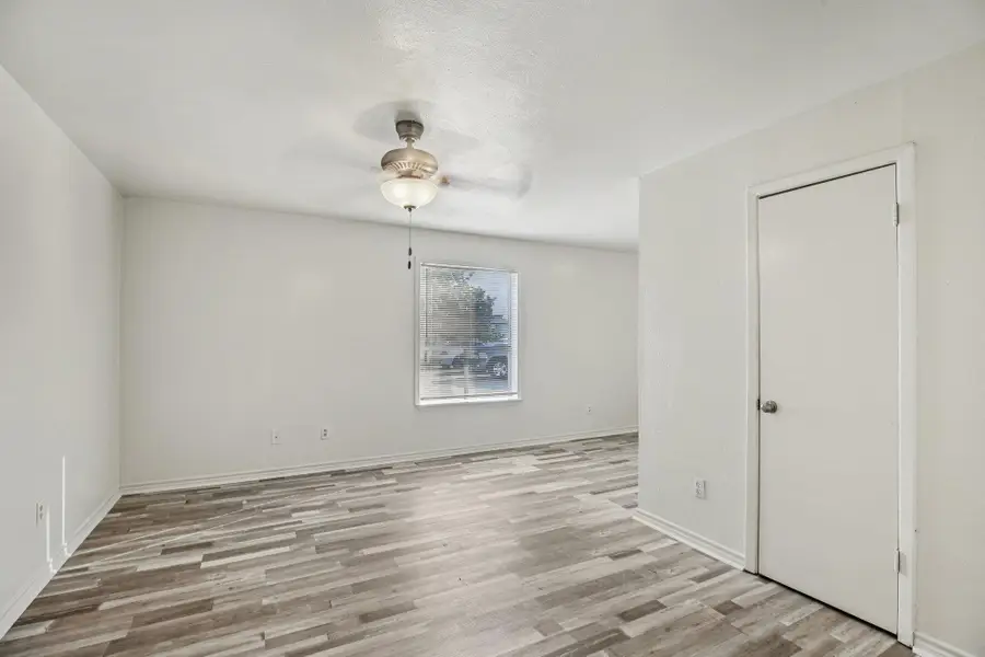 2810 Cypress Bend Cir, Bryan, TX 77801 - #3