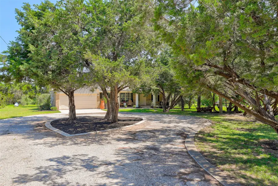 140 Comanche Trl, Georgetown, TX 78633 - #2