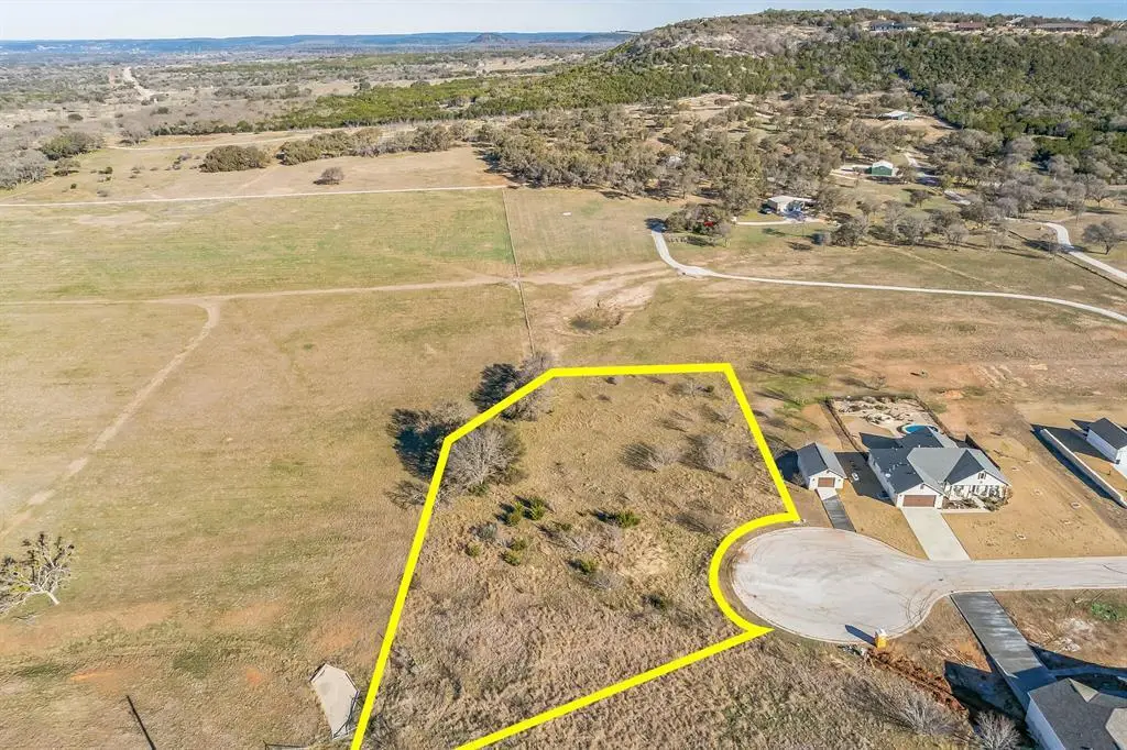 104 Round Up Cir, Burnet, TX 78611 - Image #1