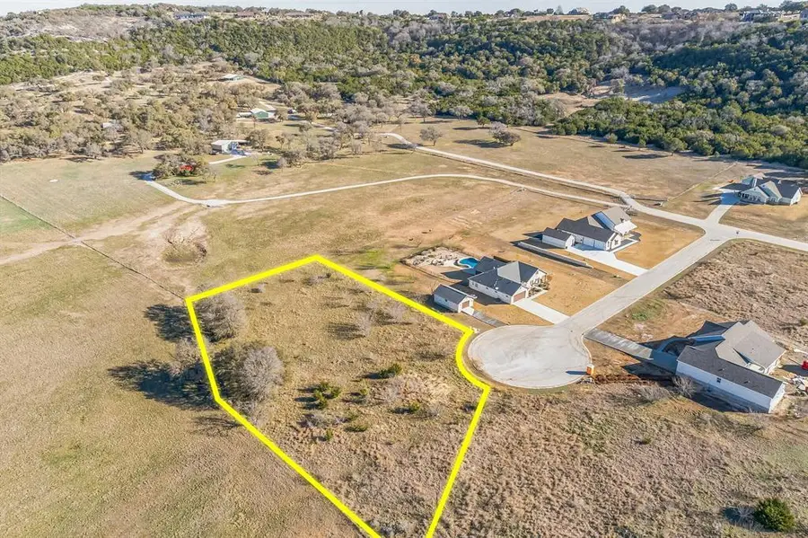104 Round Up Cir, Burnet, TX 78611 - Image #2