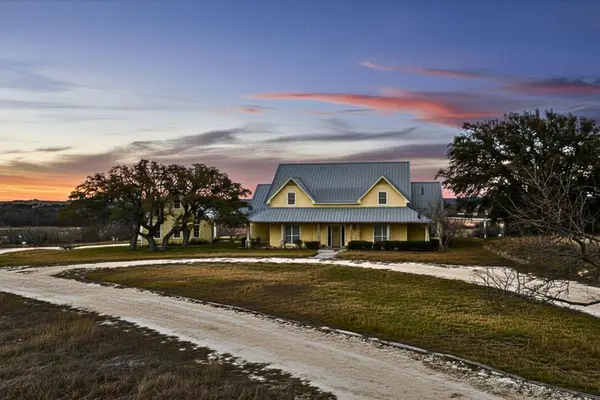 1274 County Road 2806, Lampasas, TX 76550