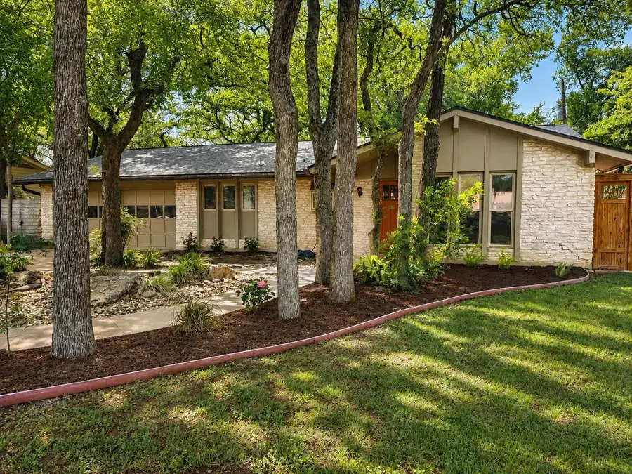 12904 Trailwood Rd, Austin, TX 78727 - #2