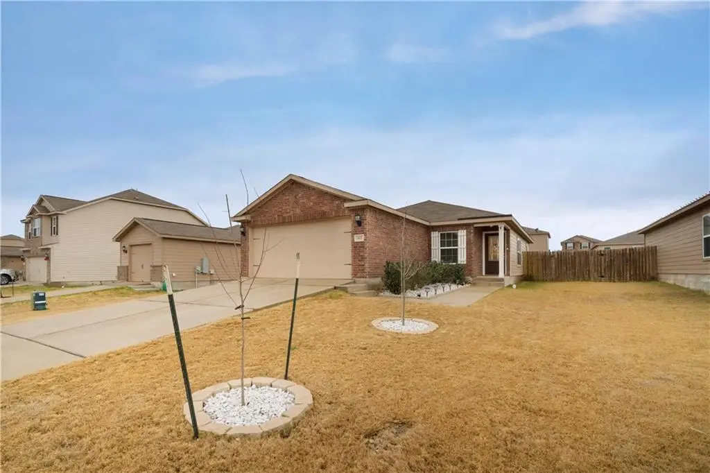 112 Millers Loop, Jarrell, TX 76537 - Image #1