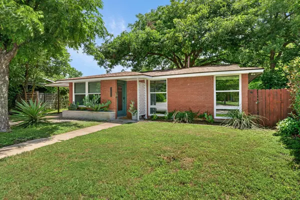6215 Peggy St, Austin, TX 78723