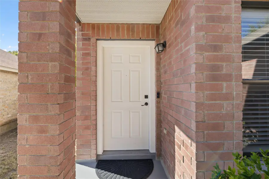 2411 Glen Field Dr, Cedar Park, TX 78613 - Image #3