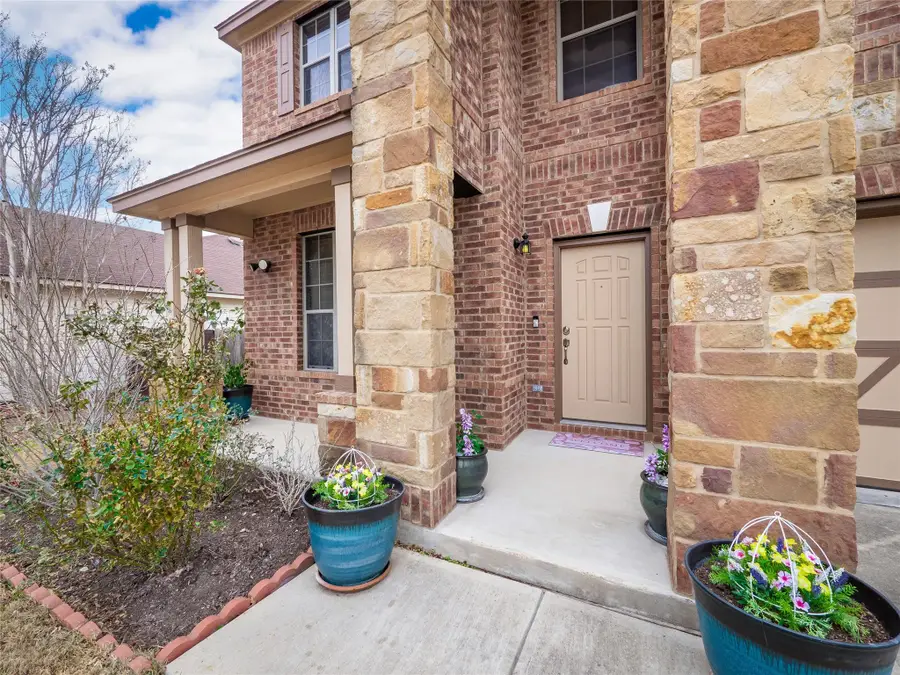 679 Apricot Dr, Kyle, TX 78640 - #2