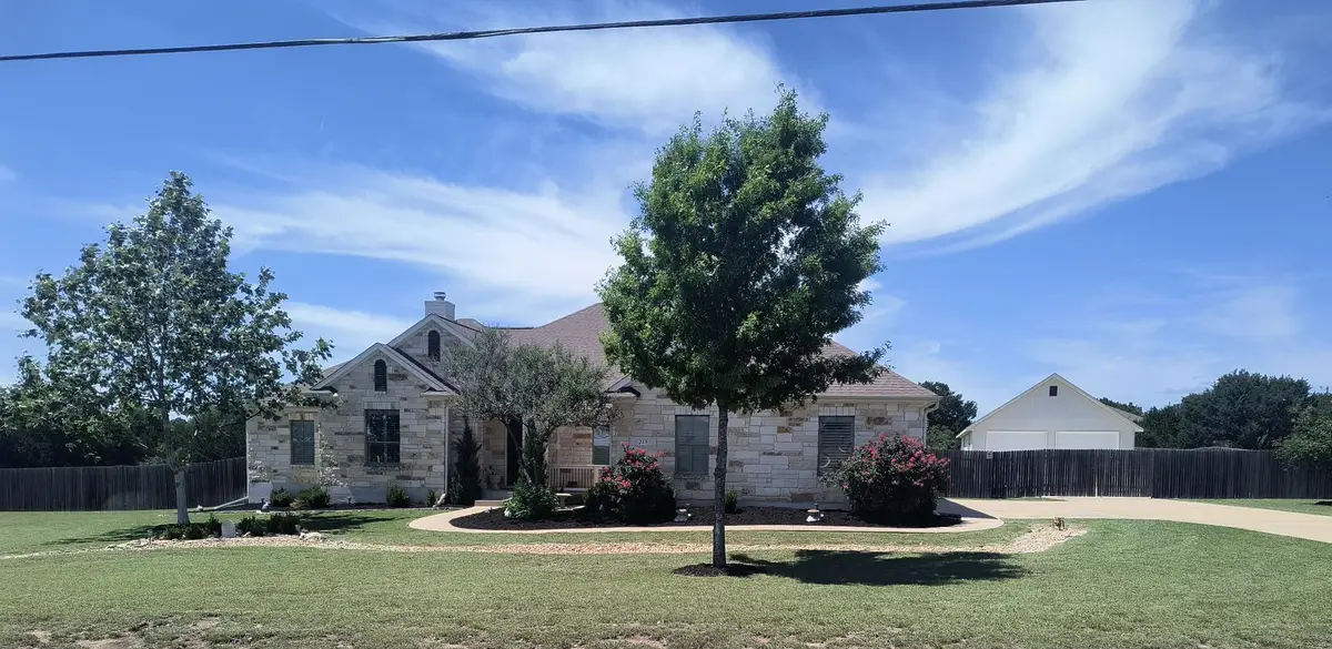 213 Dawn Dr, Liberty Hill, TX 78642 - #1