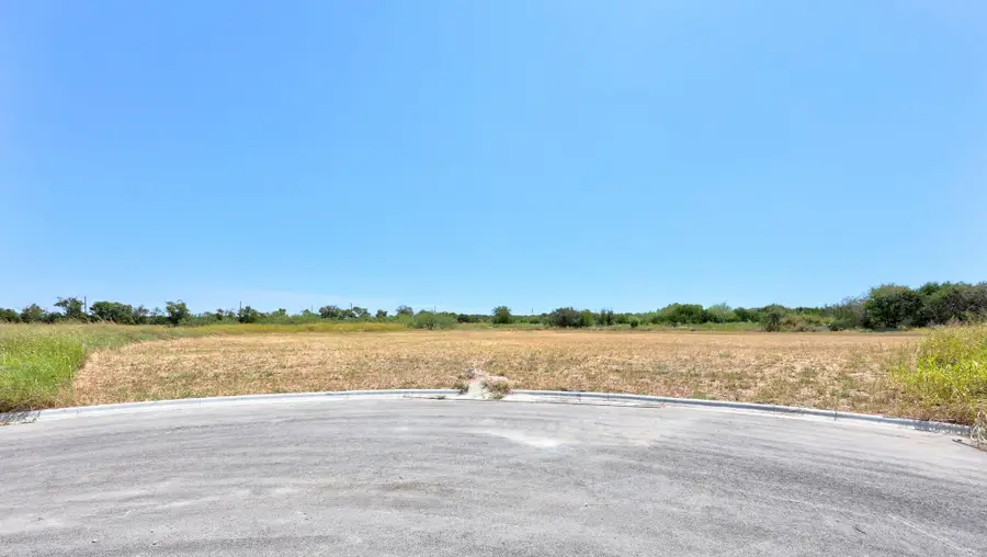 2062 Botts Dr, Salado, TX 76571 - #2