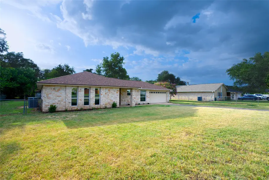 13004 Running Deer Trl, Manchaca, TX 78652 - #2