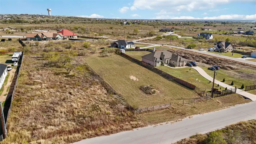 154 Burrobrush St, Niederwald, TX 78640 - Image #3