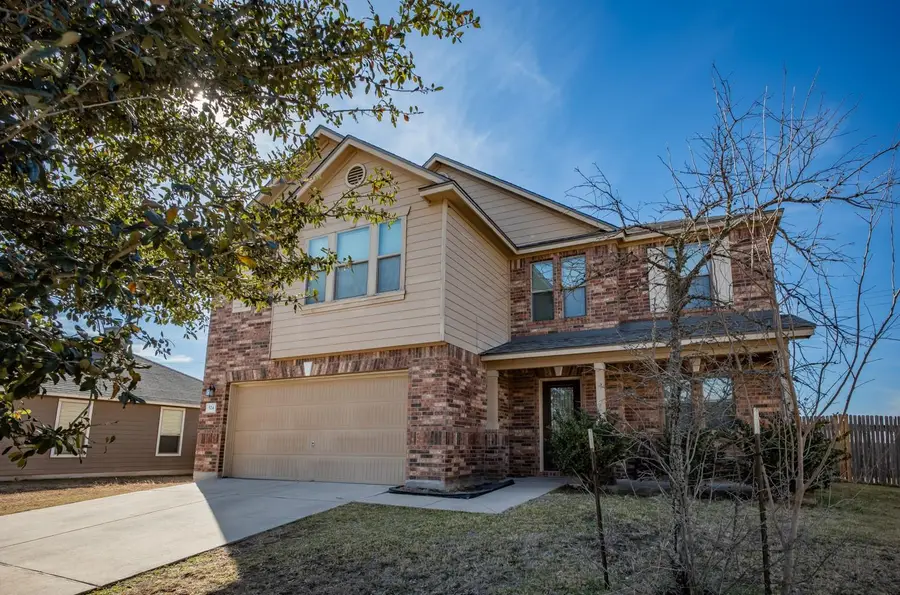 524 Carrington St, Hutto, TX 78634 - #2