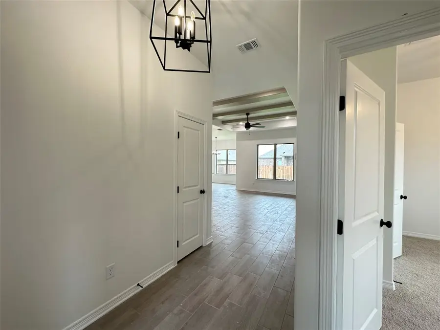 813 Eagle Cross Cv, Salado, TX 76571 - #2