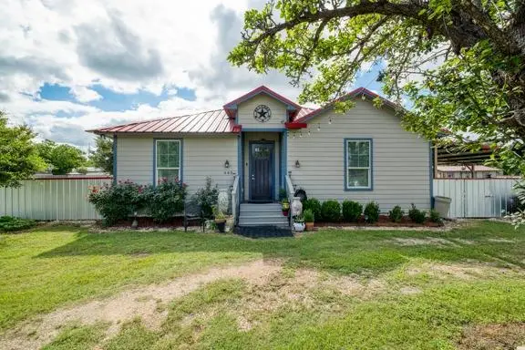 440 E Clark St, Bartlett, TX 76511 - #1