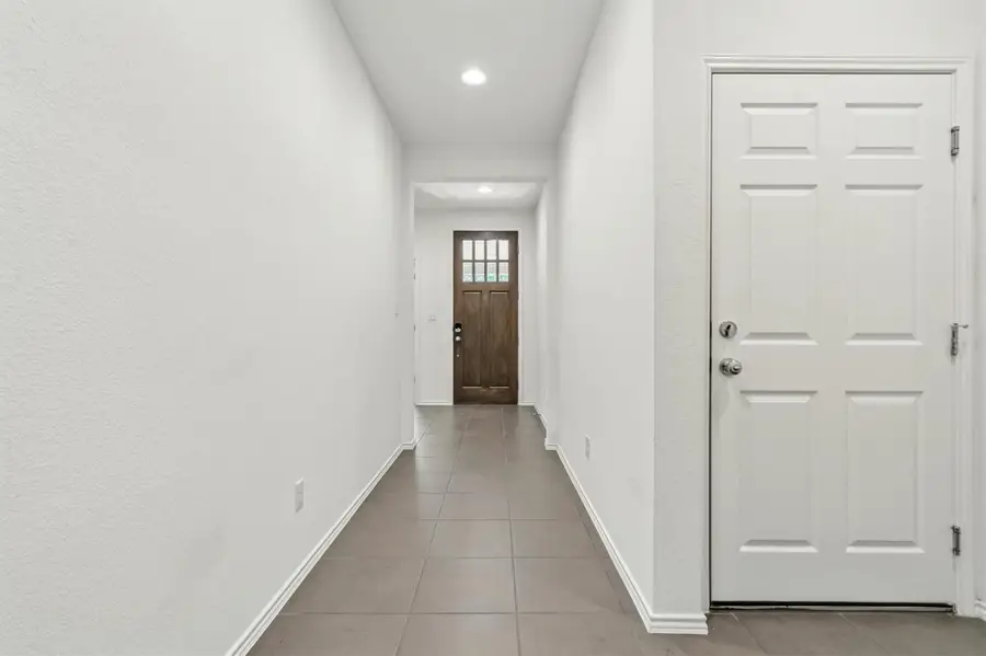 533 Sweetwood Ln, Leander, TX 78641 - Image #3