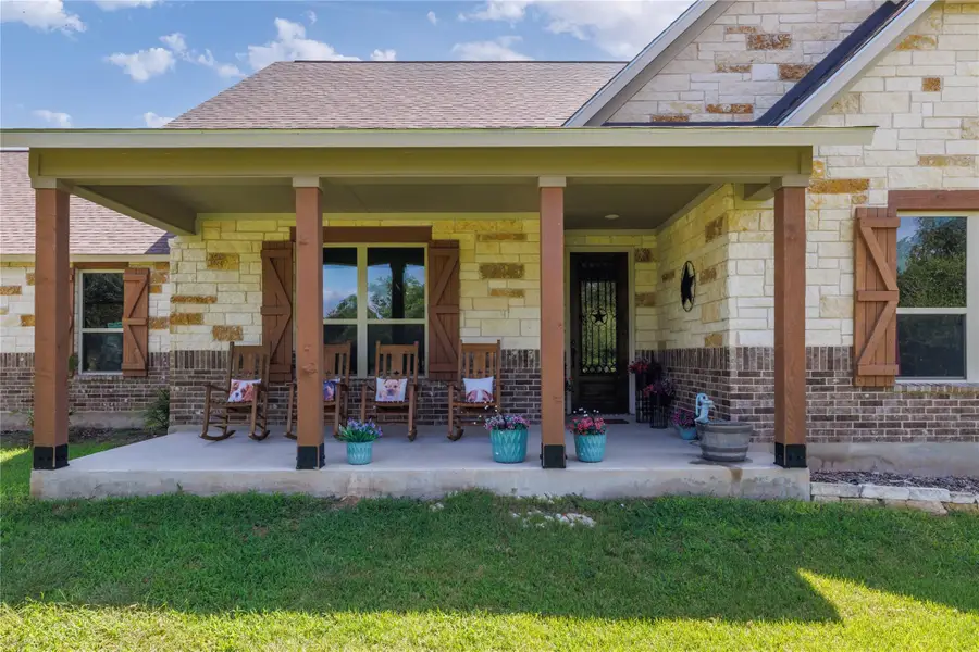 121 Esperanza Petal Pass, Liberty Hill, TX 78642 - #3