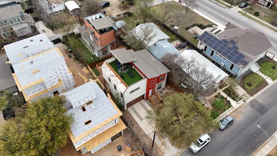 2204 E 13th St #B, Austin, TX 78702 - #3