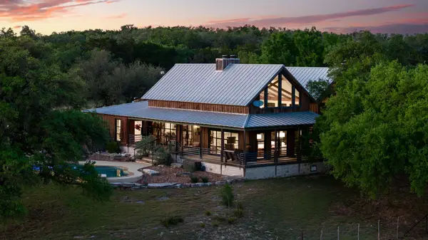 110 Clear Pond Ct, Spring Branch, TX 78070