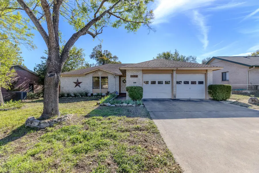2605 Edenwood Dr, Austin, TX 78745 - Image #2