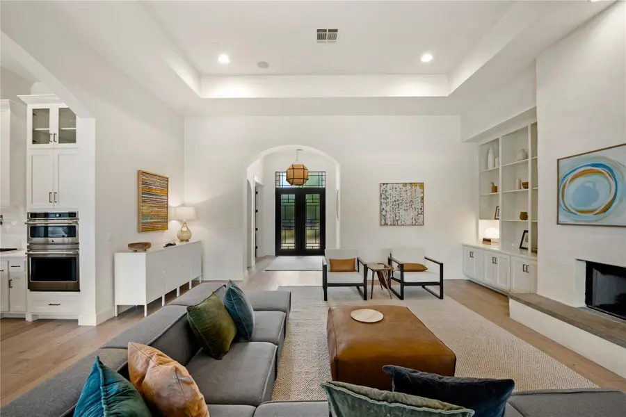 7909 Orisha Dr, Austin, TX 78739 - Image #3