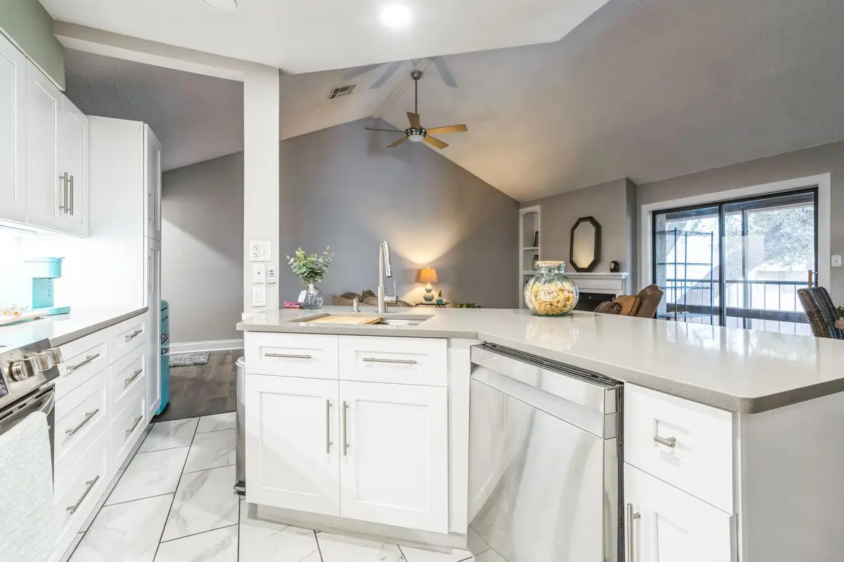 1202 Thorpe Ln #406D, San Marcos, TX 78666 - #1