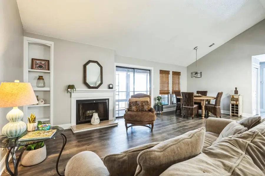 1202 Thorpe Ln #406D, San Marcos, TX 78666 - #3