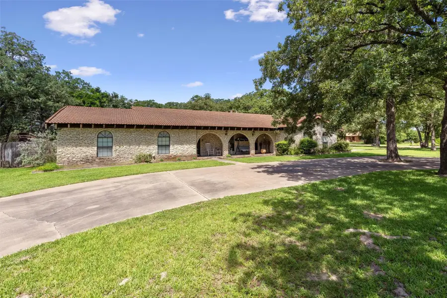 101 Sand Oak, Rockdale, TX 76567 - Image #3