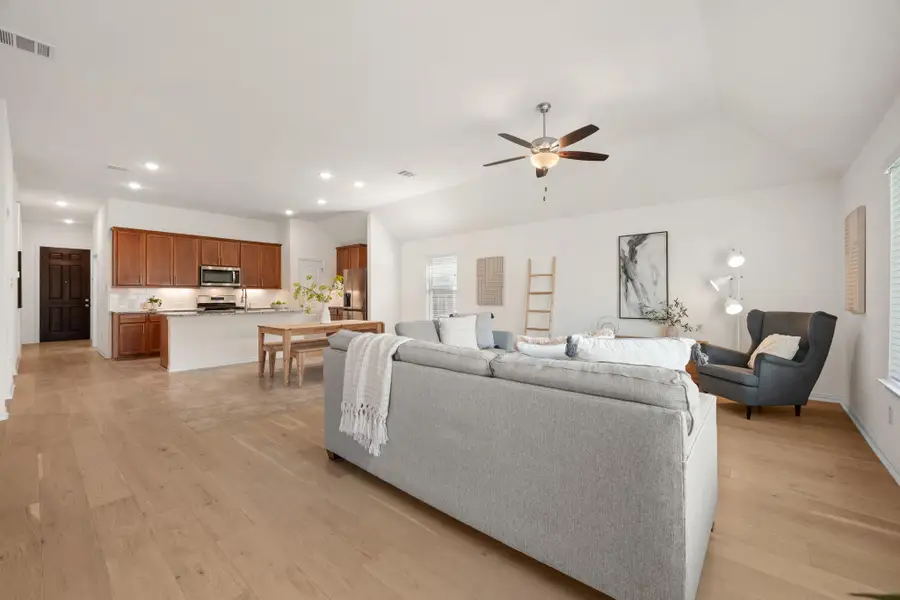320 Somerville St, Leander, TX 78641 - #3