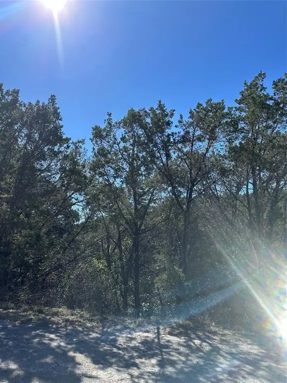 20710 Post Oak Dr, Lago Vista, TX 78645 - Image #2