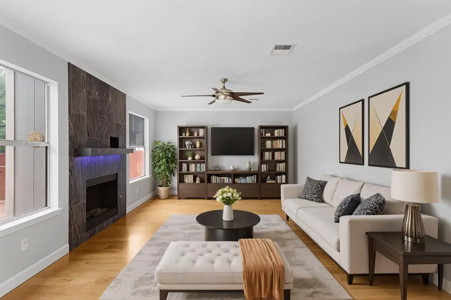 6200 La Naranja Ln, Austin, TX 78749 - Image #2