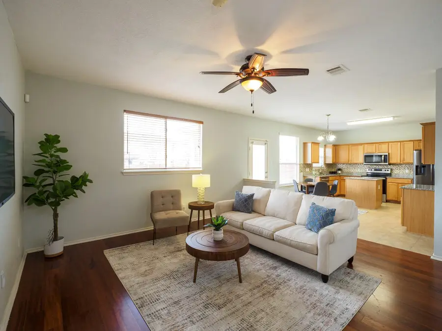 13504 Richard Nixon St, Manor, TX 78653 - Image #3