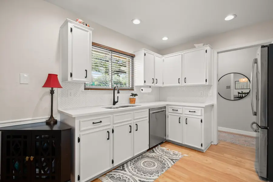 11900 Oakbrook Dr, Austin, TX 78753 - #3