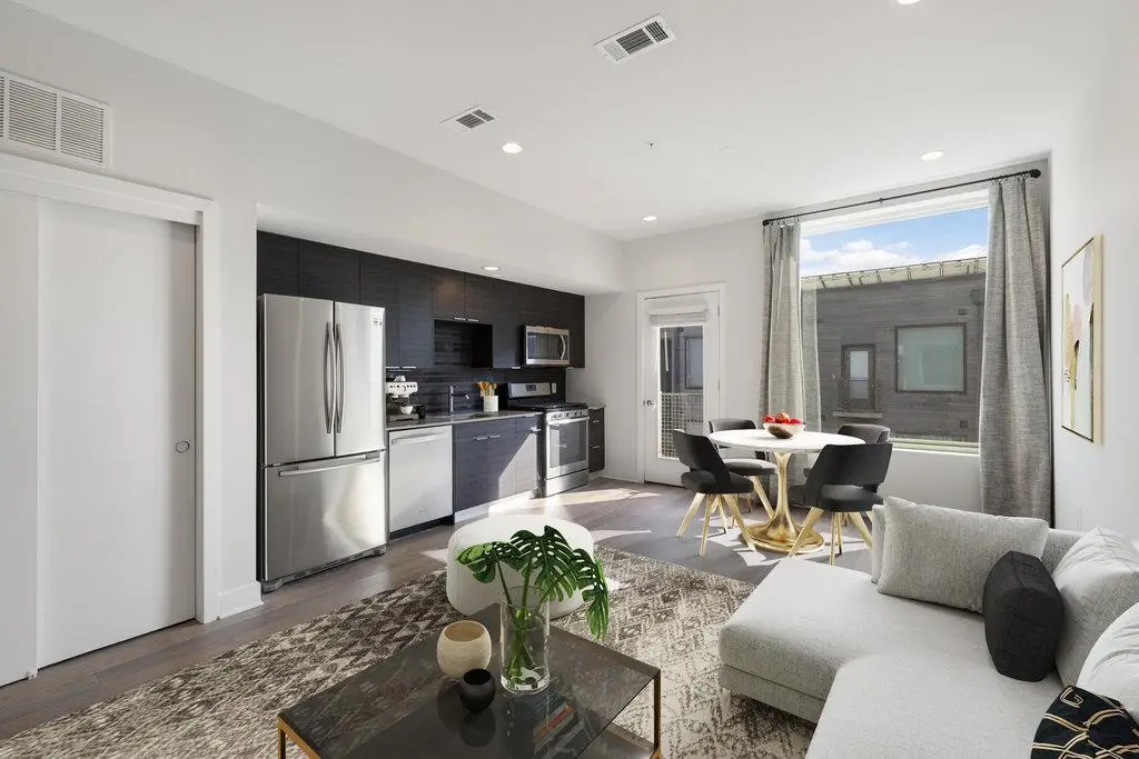 1800 E 4th St #327, Austin, TX 78702 - Image #1